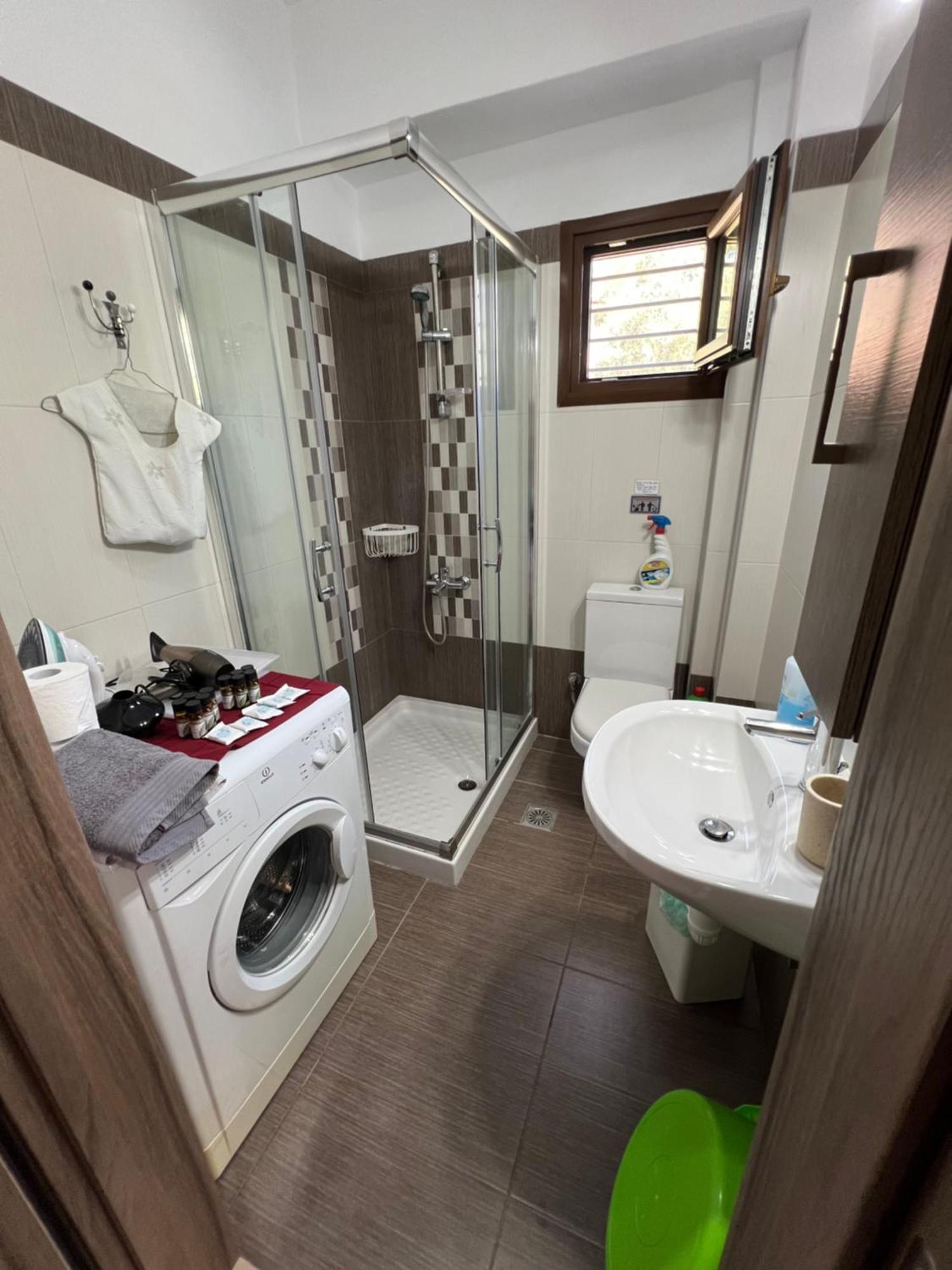 Epavli Xenia Pefkochori-paliouri 50m Apartment *